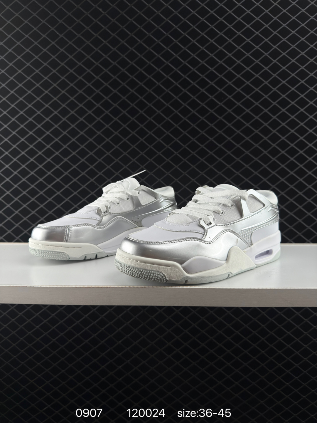 Nike Air Jordan 4 RM